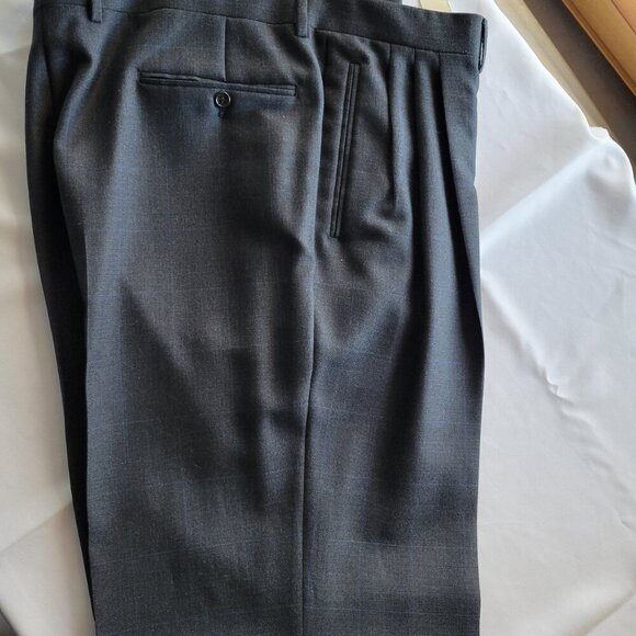 NWT- CANALI Men’s Italian Pure Wool Double Breasted Suit - Classic Fit - Picture 10 of 15